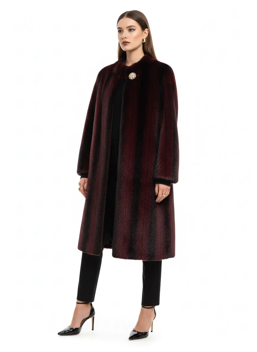 Cappotto eco pelliccia con dettaglio gioiello UNICA by Ironica