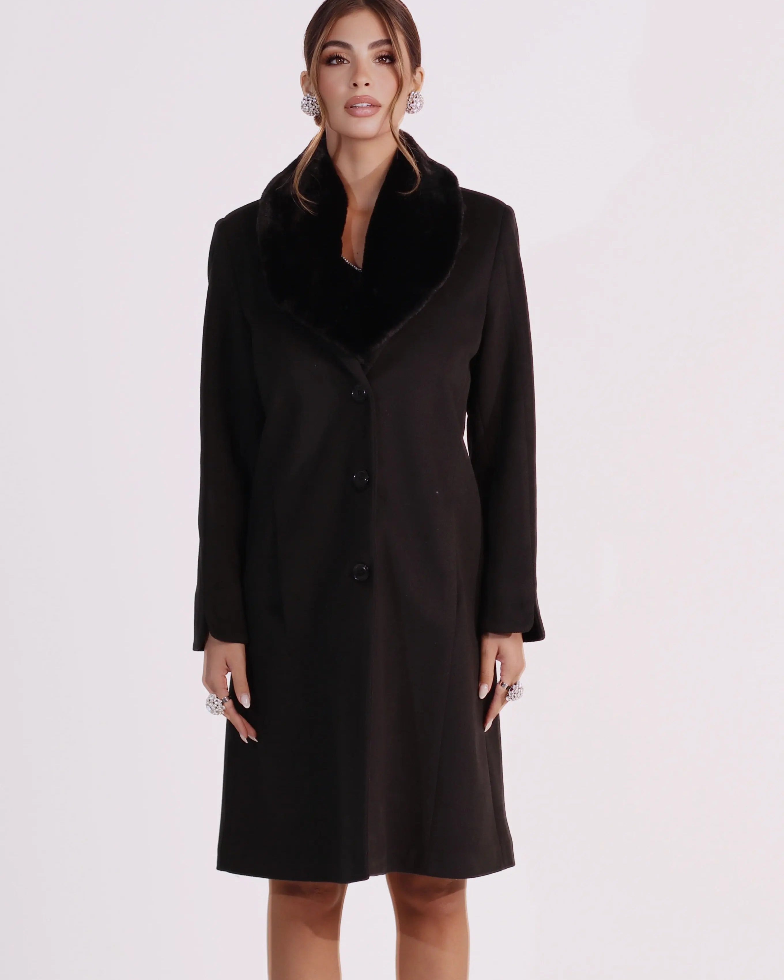 Cappotto lungo con collo in pelliccia DORABELLA