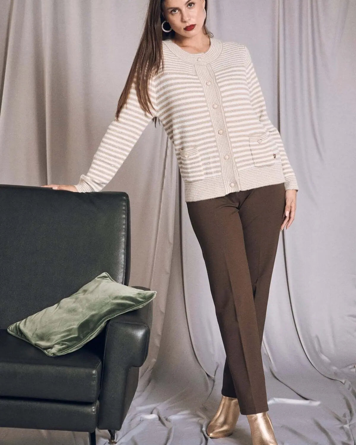 Cardigan con bottoni e motivo a righe LIGHT BEIGE DORABELLA XL