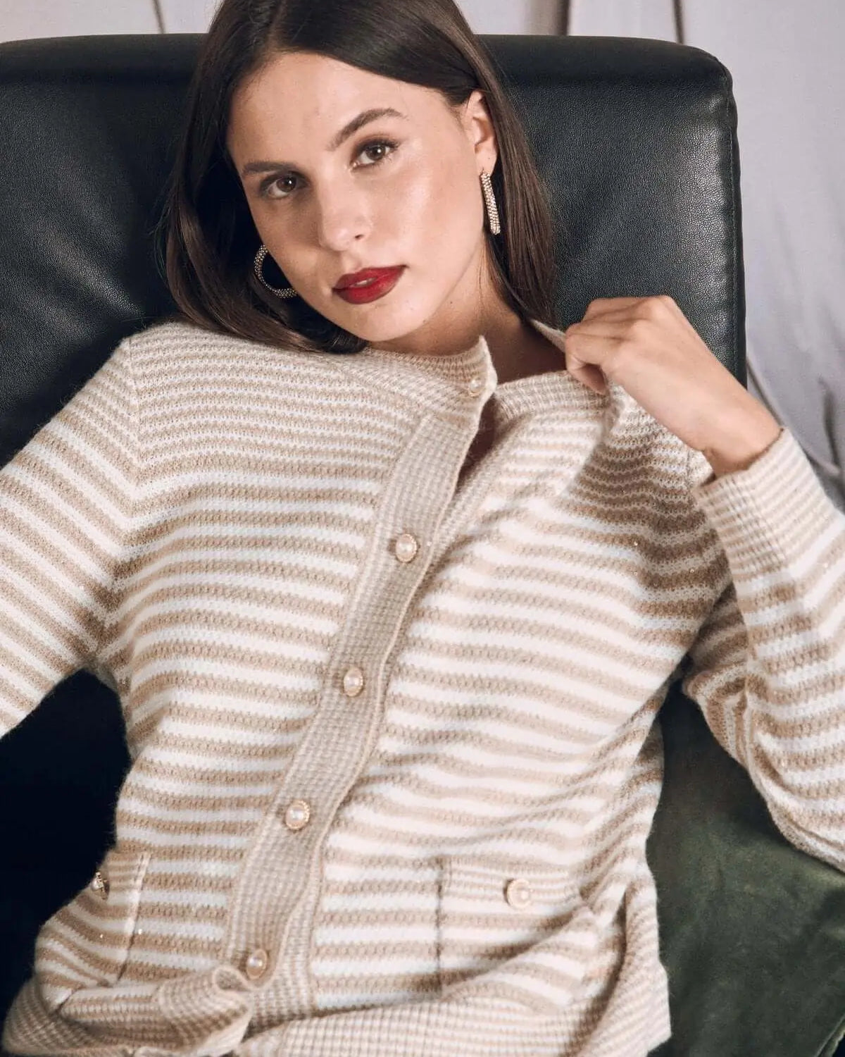 Cardigan con bottoni e motivo a righe LIGHT BEIGE DORABELLA