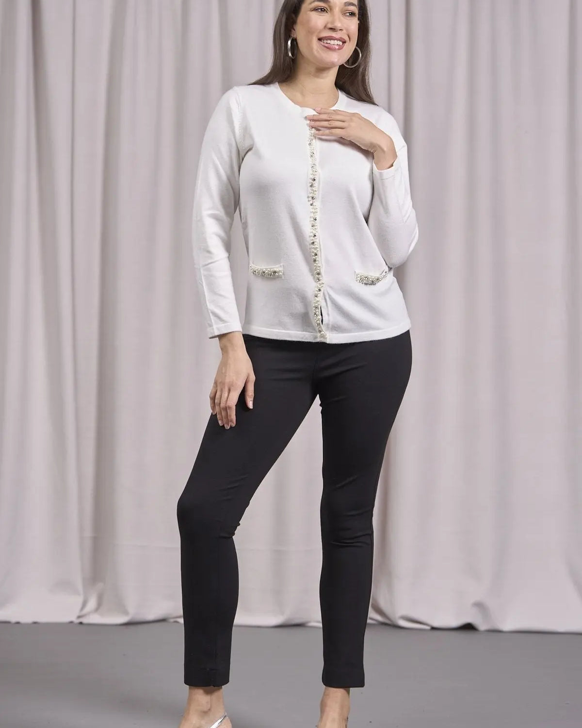 Cardigan con frisi e applicazioni di perle PANNA DORABELLA