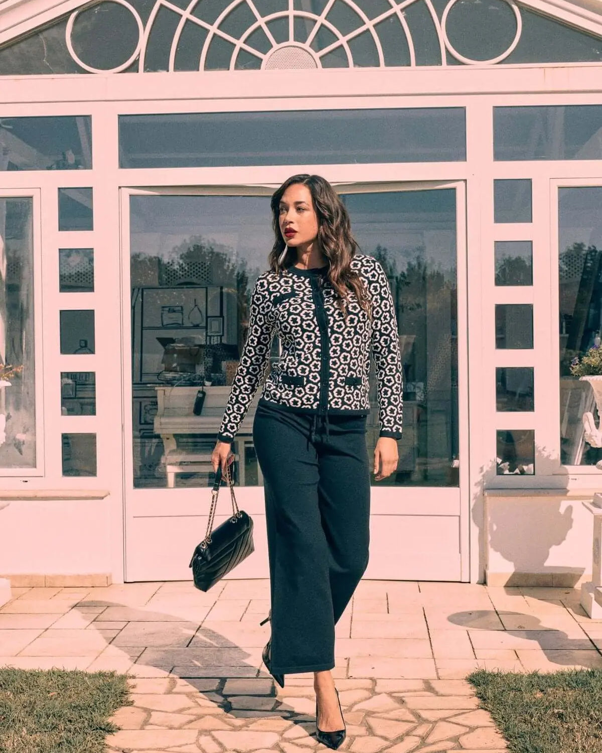 Cardigan con motivo grafico all over, bottoni e inserti a tinta unita NERO DORABELLA XL