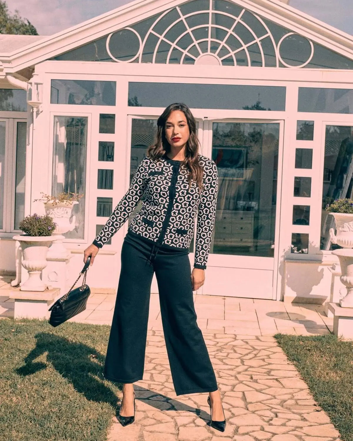 Cardigan con motivo grafico all over, bottoni e inserti a tinta unita NERO DORABELLA