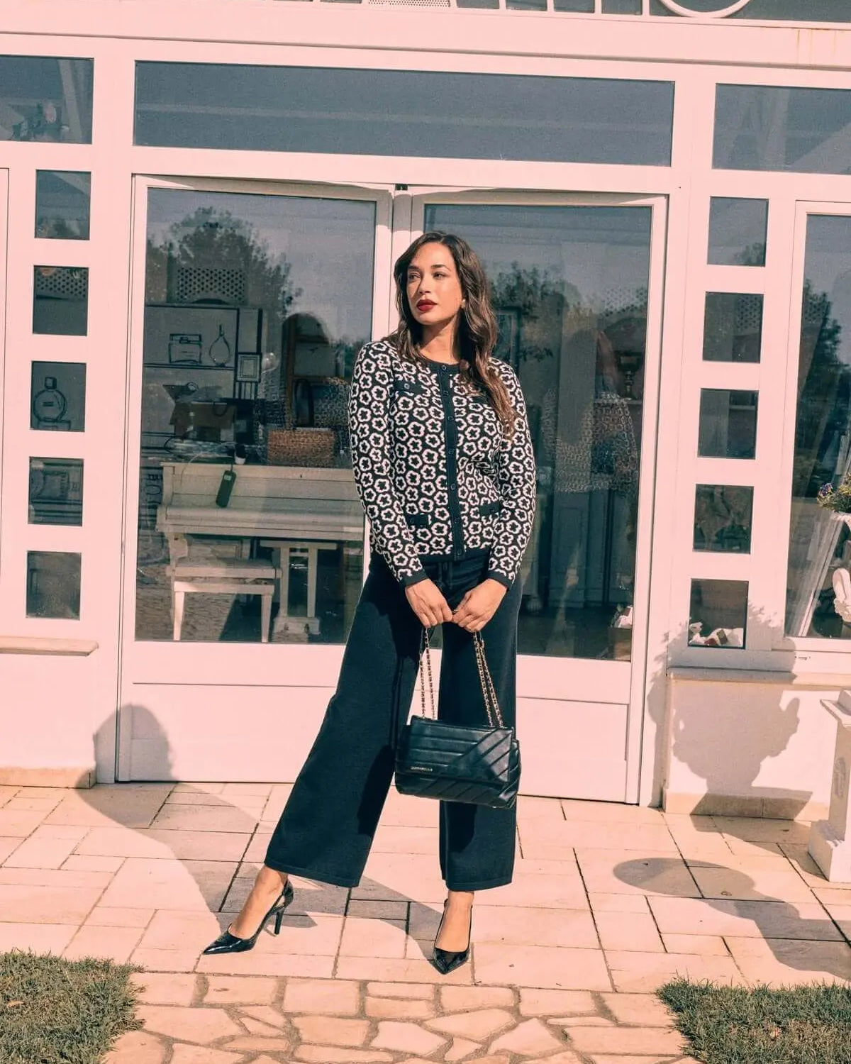 Cardigan con motivo grafico all over, bottoni e inserti a tinta unita NERO DORABELLA