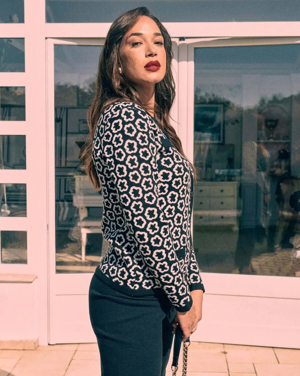 Cardigan con motivo grafico all over, bottoni e inserti a tinta unita NERO DORABELLA