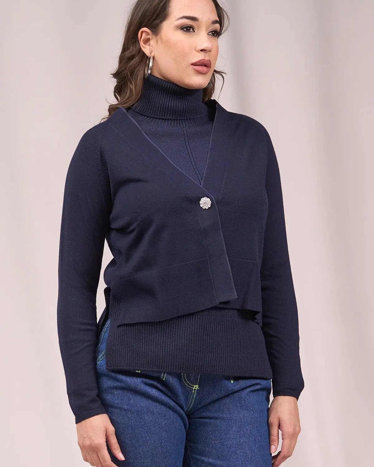 Cardigan cropped con bottone gioiello BLU IRONICA