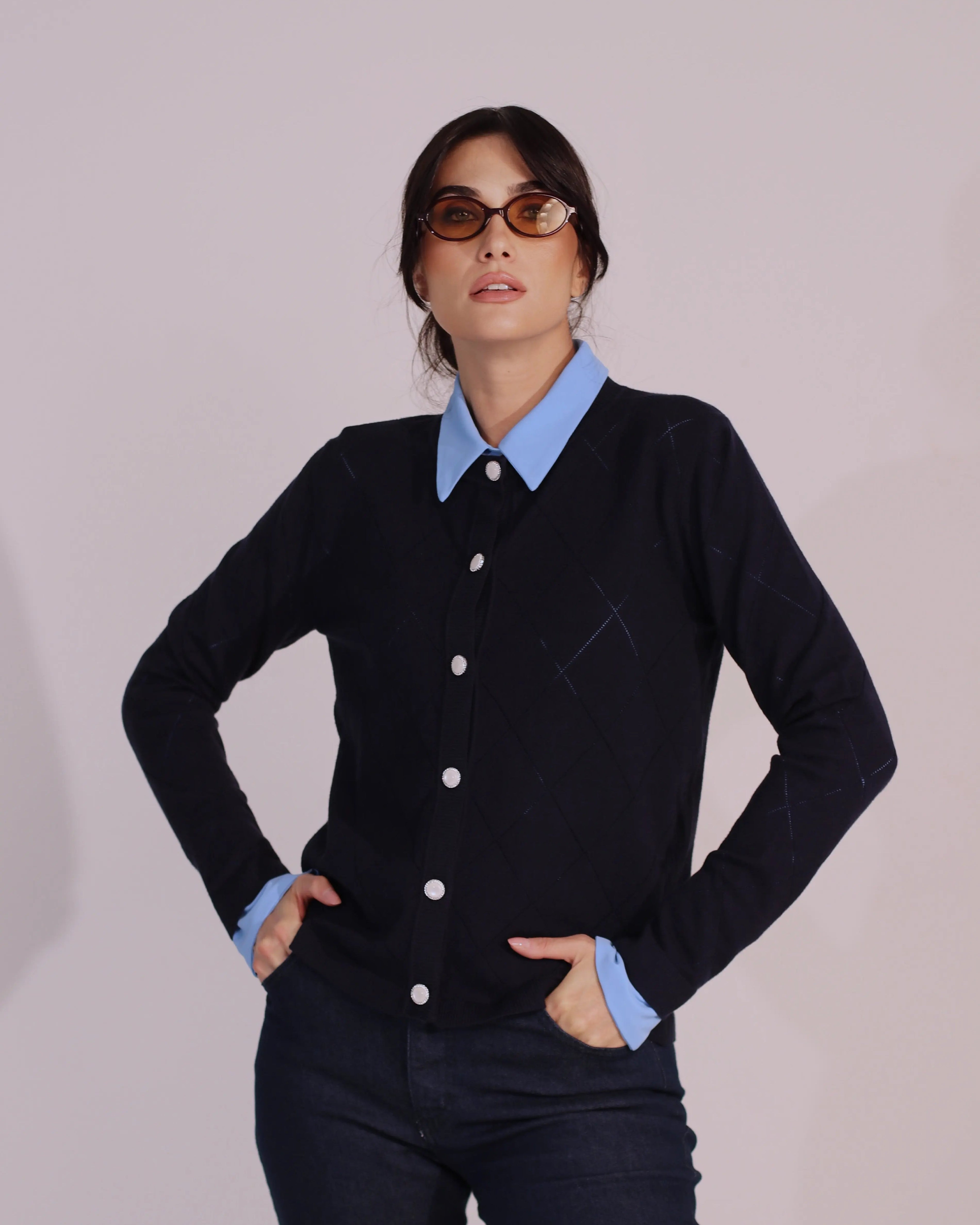 Cardigan girocollo con rombi traforati DORABELLA