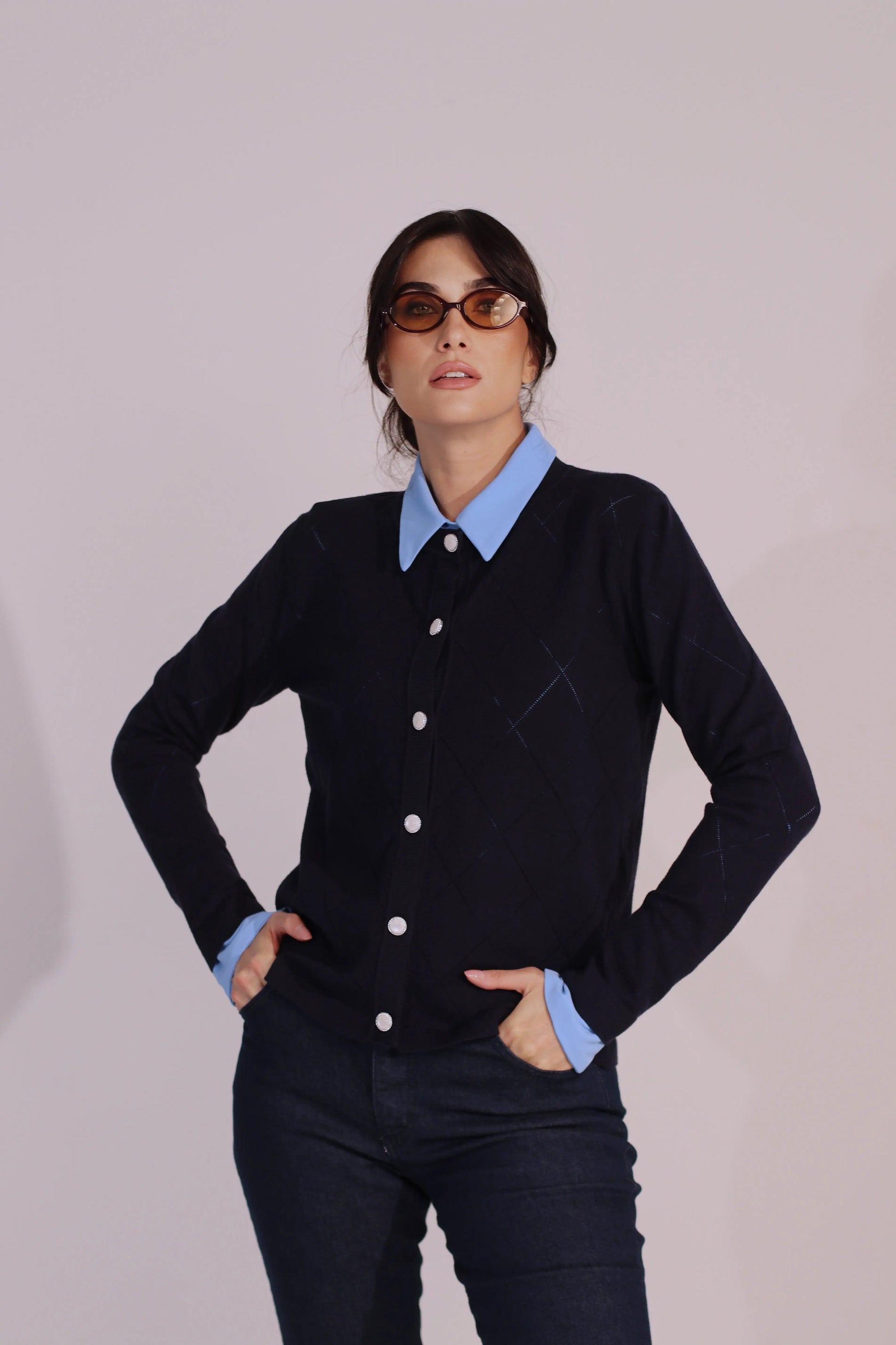 Cardigan girocollo con rombi traforati DORABELLA