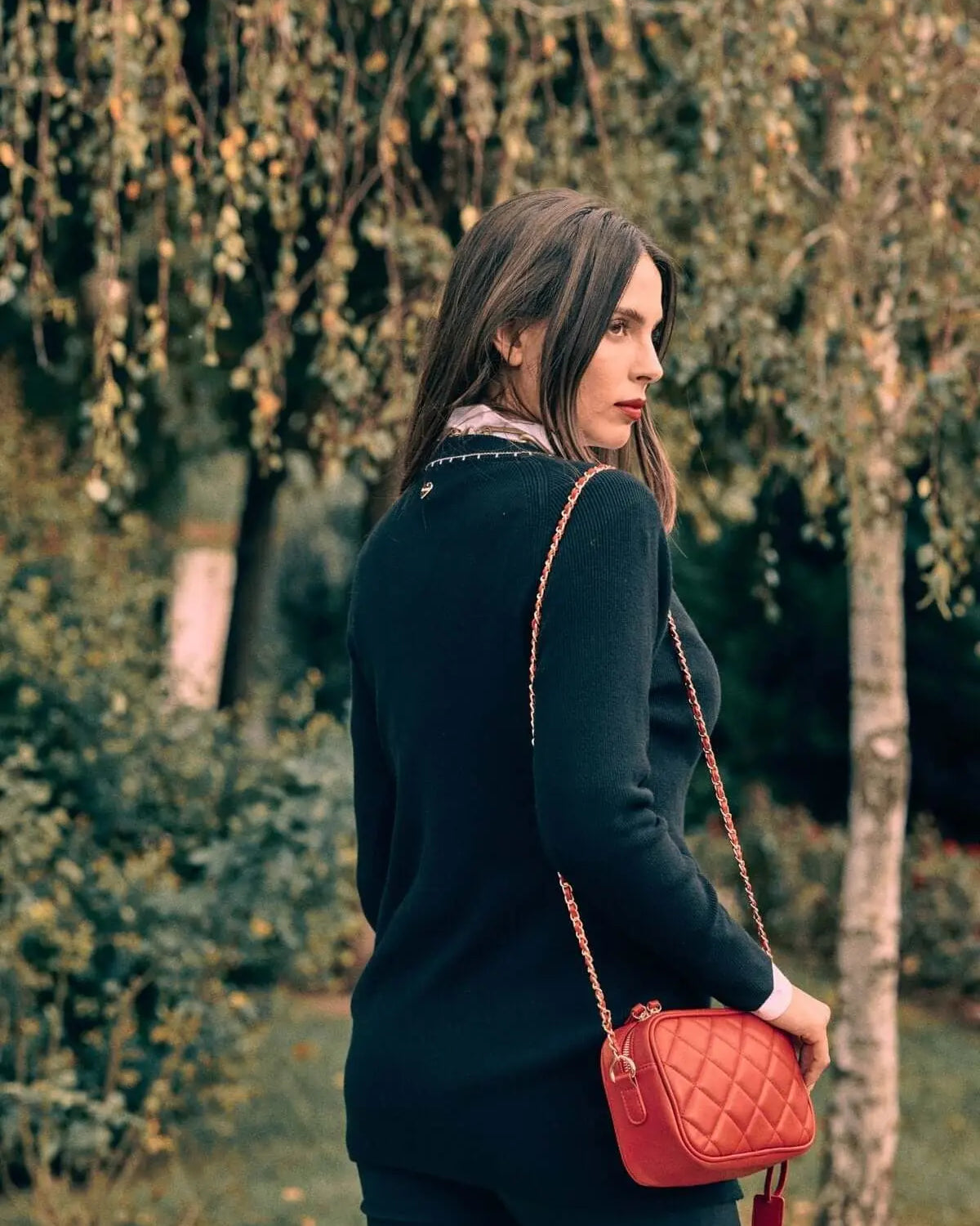 Cardigan midi con abbonttonatura frontale, taschini e dettagli gioiello NERO DORABELLA