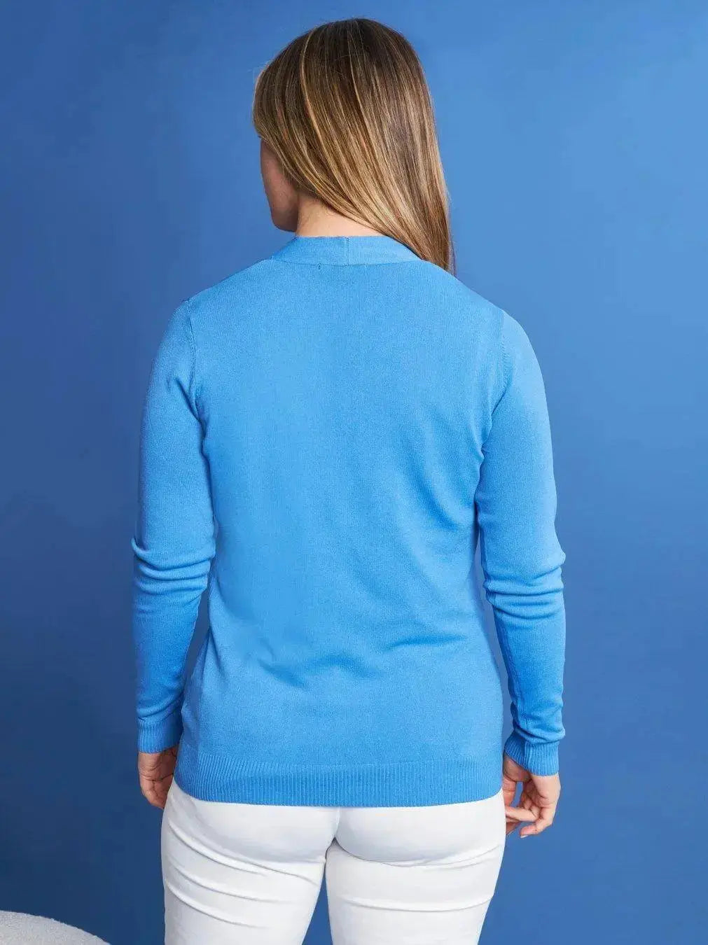 Cardigan scollo a V in maglia di misto viscosa con logo in strass. DORABELLA