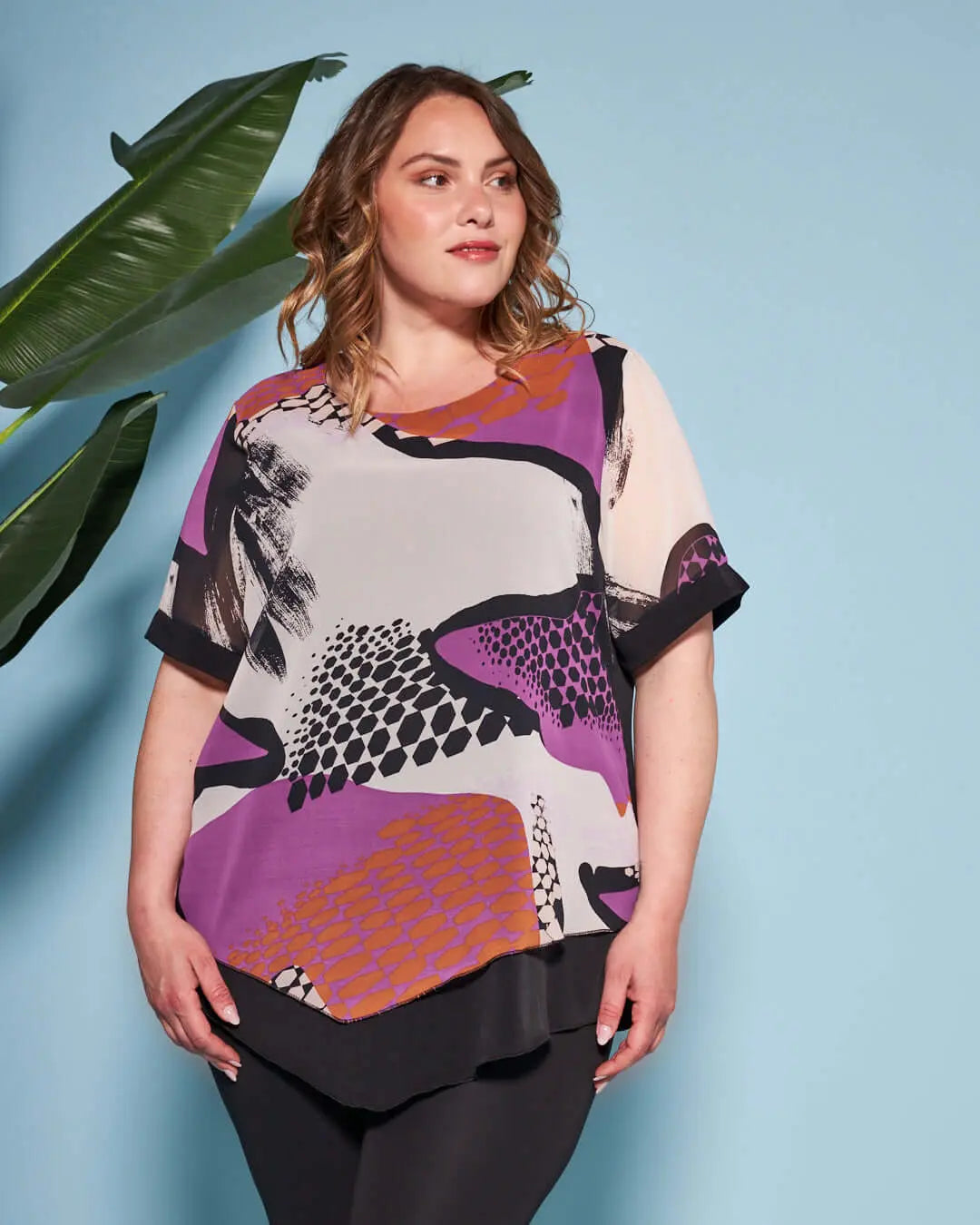 Casacca combinata in georgette con fantasia multicolore e jersey elasticizzato tinta unita. LILLA DORABELLA PIU'