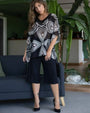 Casacca in georgette con fantasia multicolore e scollo a V in pizzo crochet con paillettes. ROSA CIPRIA DORABELLA XXXL