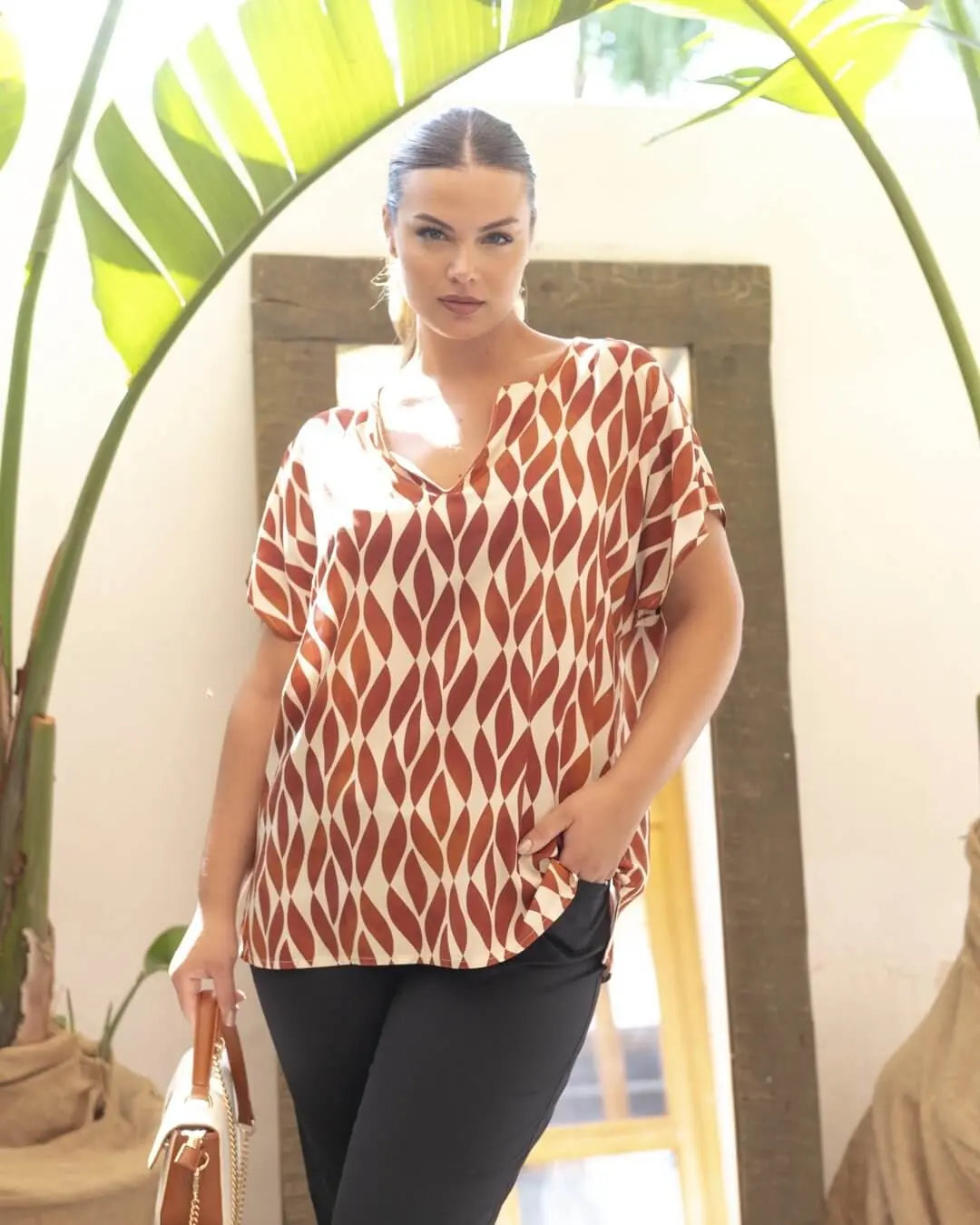 Casacca scollo a V in viscosa con manica kimono ROSSO DORABELLA PIU'