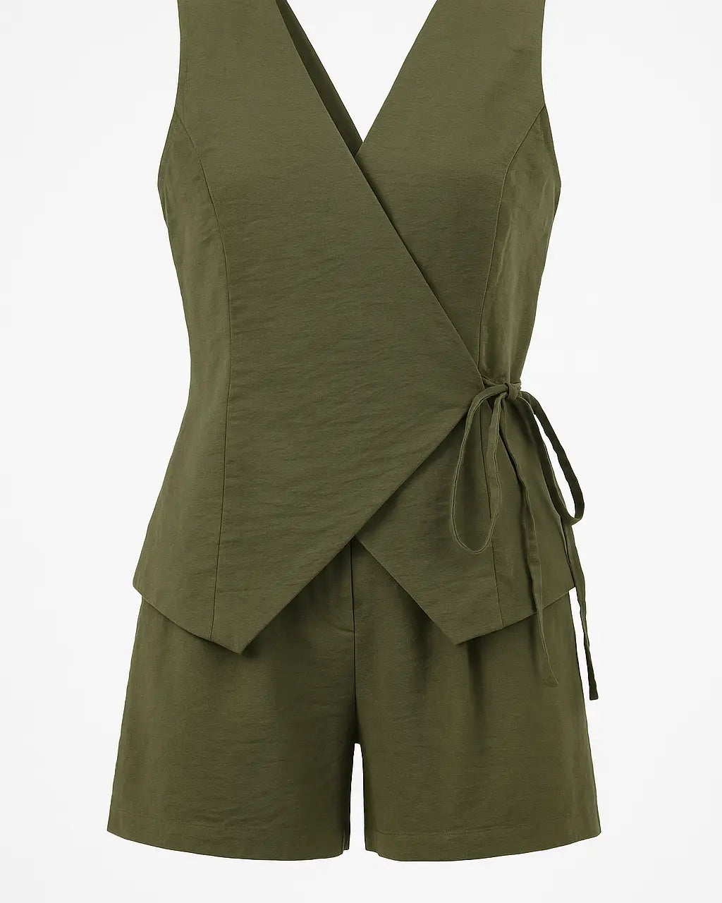 Completo con gilet a portafoglio e shorts Unica by Dorabella