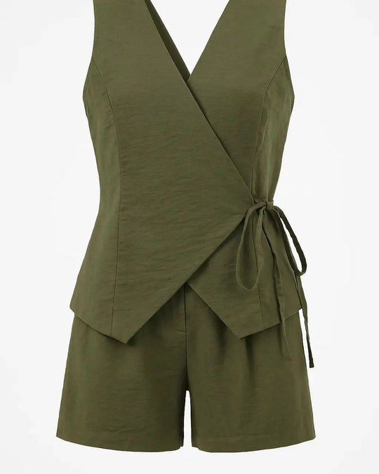 Completo con gilet a portafoglio e shorts Unica by Dorabella