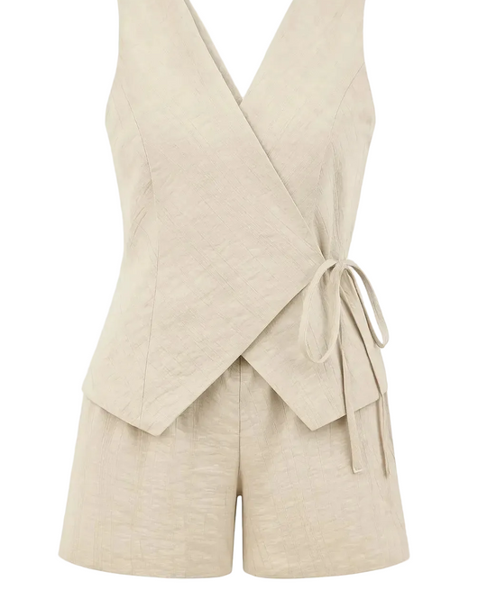 Completo con gilet a portafoglio e shorts Unica by Dorabella