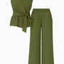 Completo con top scollo a v incrociato con lacci laterali e jogger a palazzo Unica by Dorabella Militare-Taglia-Unica-Fino-alla-46