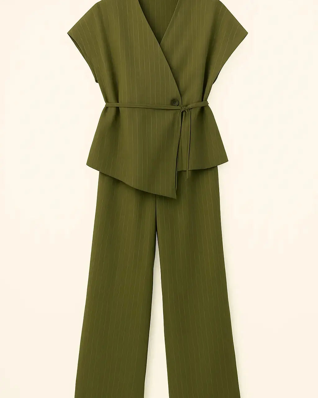 Completo gessato con gilet corto con  fusciacca e pantaloni wide leg Unica by Dorabella