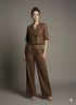 Completo giacca cropped a mezza manica e pantaloni ampi con doppia pinces Unica by Dorabella
