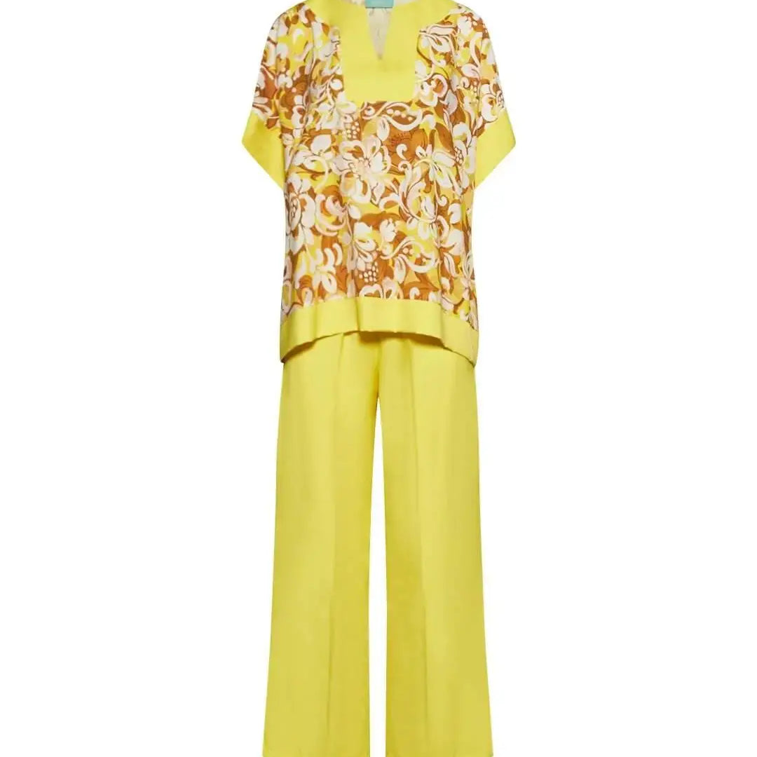 Completo in viscosa con blusa floreale e pantalone in tinta unita GIALLO DORABELLA