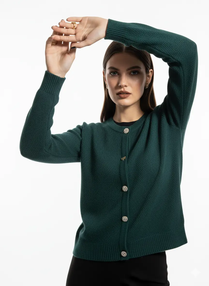 Finto cardigan con bottoni gioiello DORABELLA