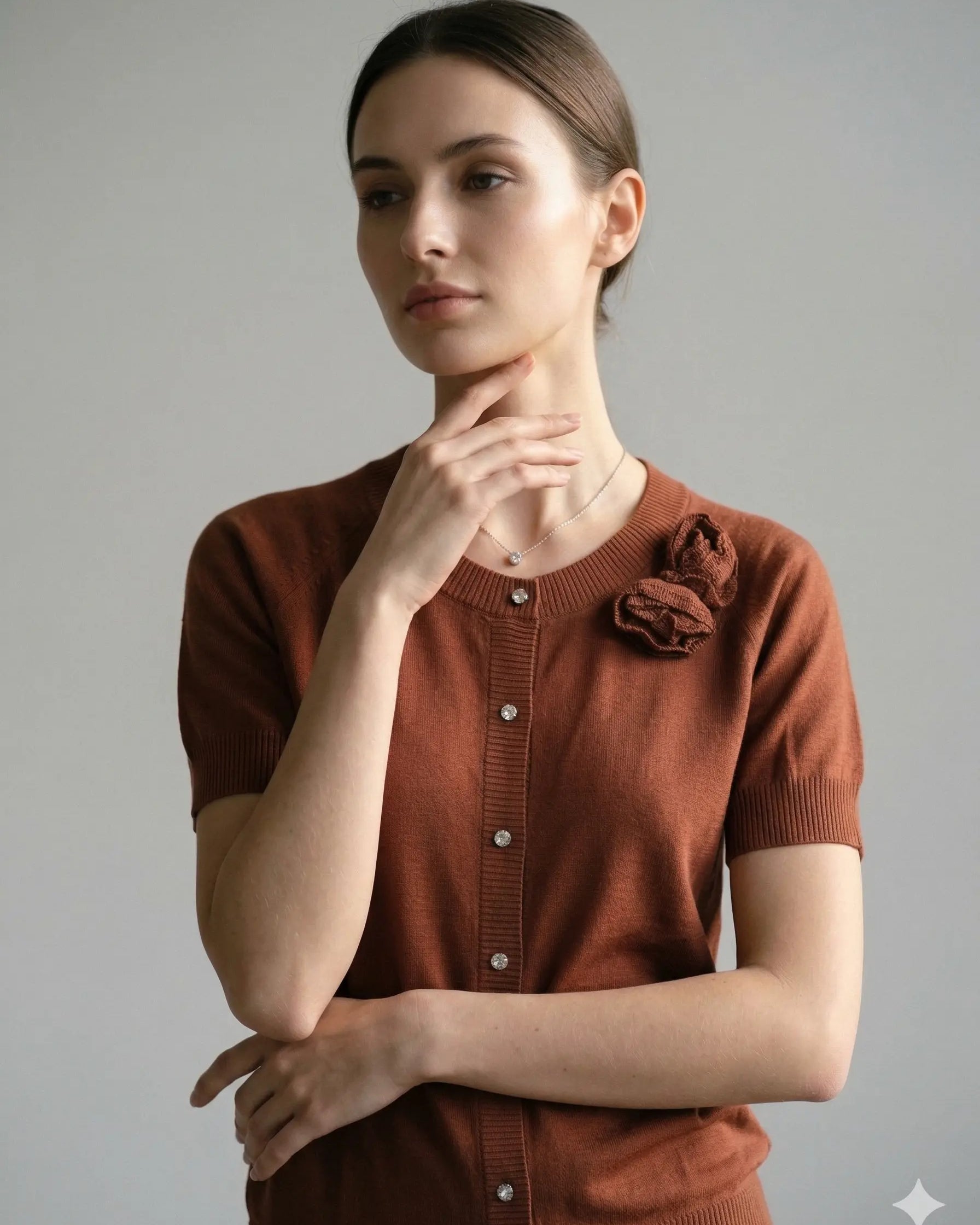 Finto cardigan con rose DORABELLA