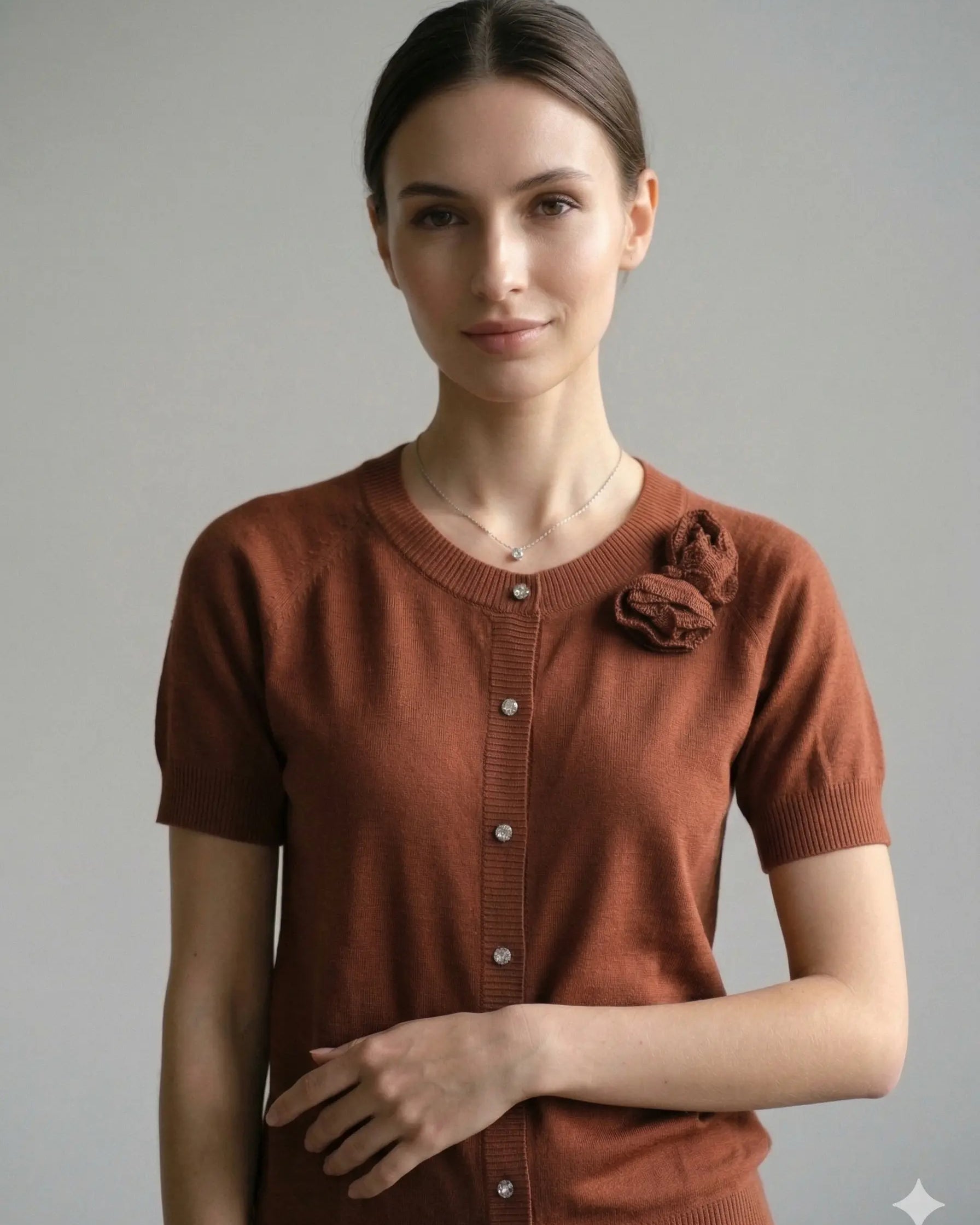 Finto cardigan con rose DORABELLA
