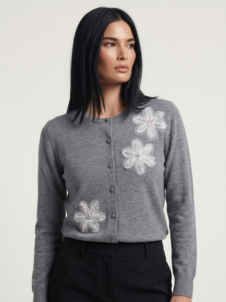 Cardigan girocollo con fiori