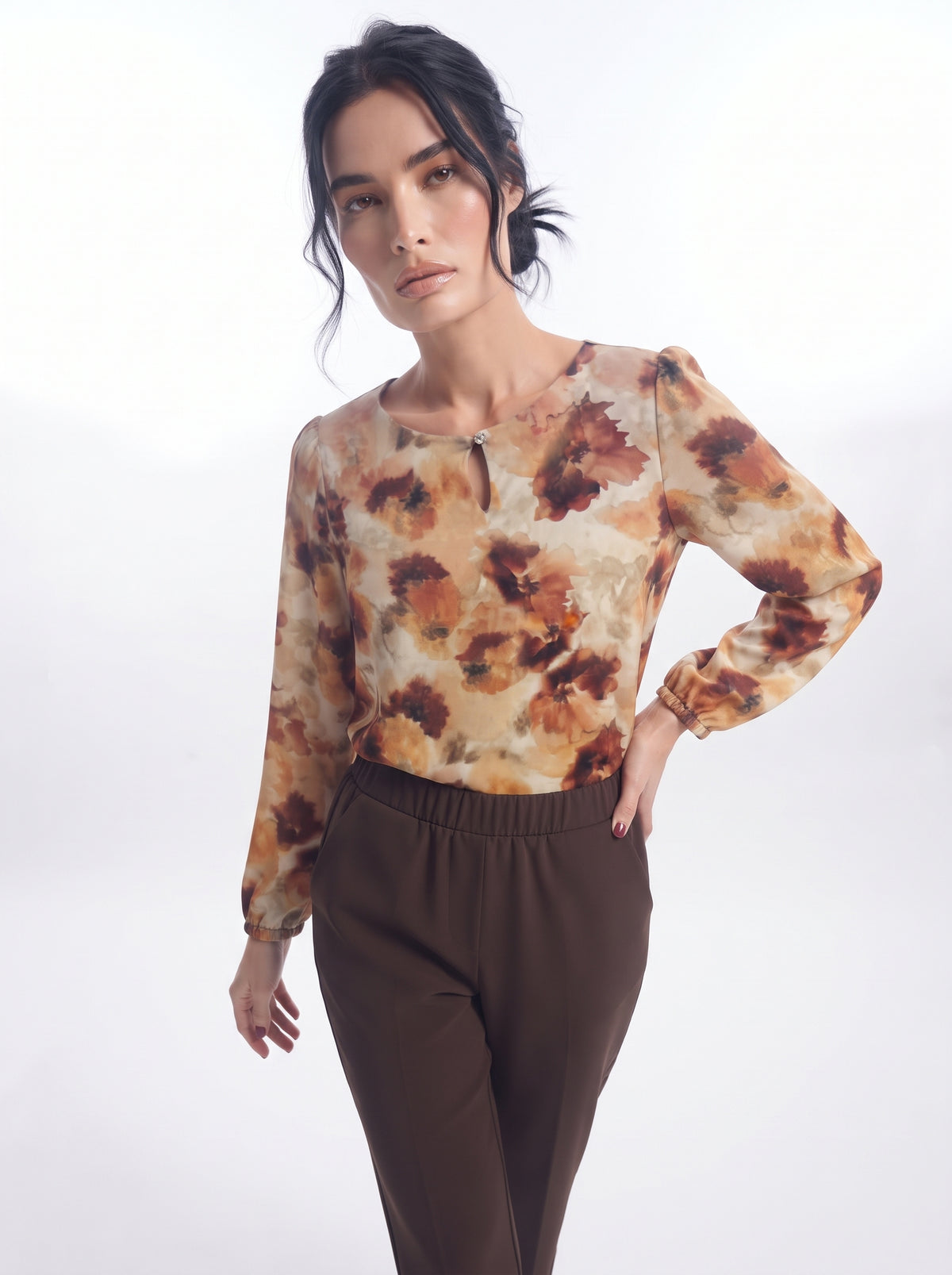 Blusa con goccia accessorio
