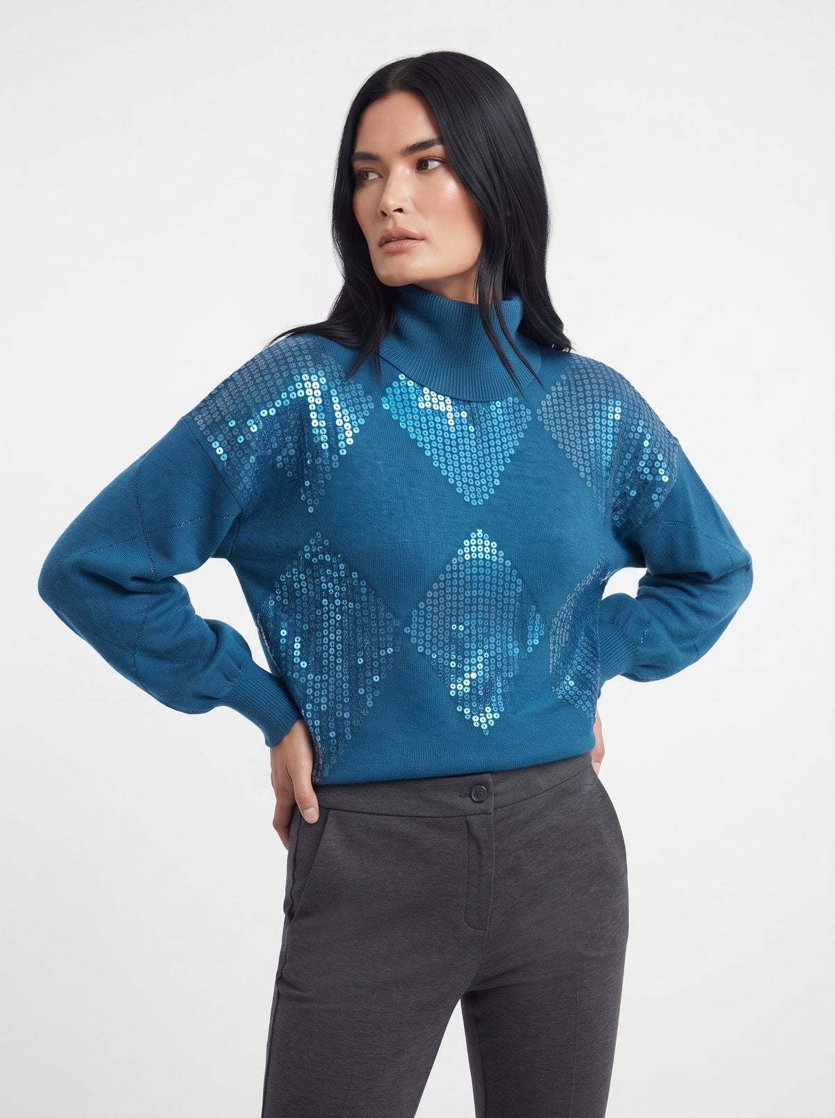 Maglia collo removibile e rombi paillettes