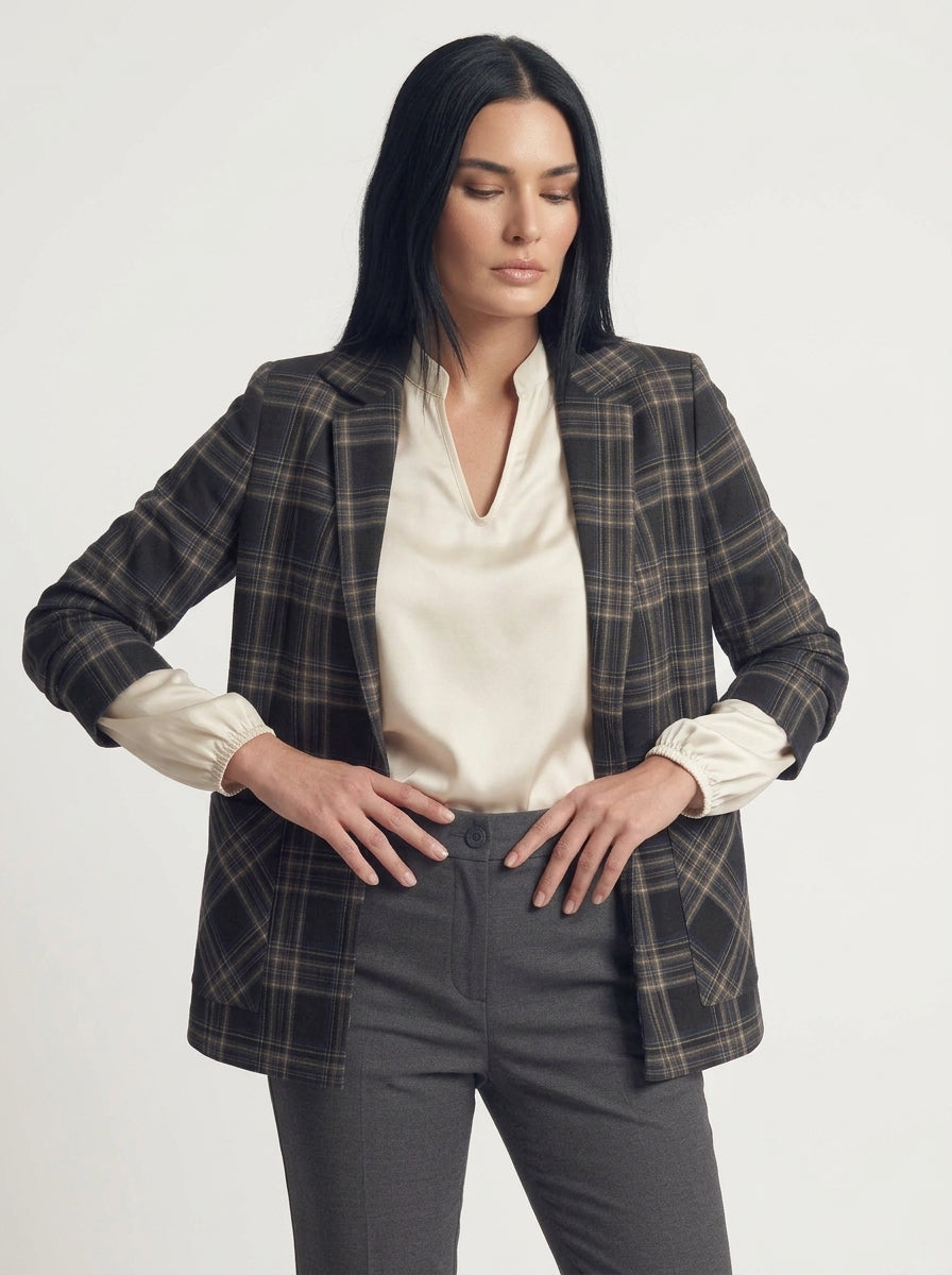 Blusa fluida con scollo a V