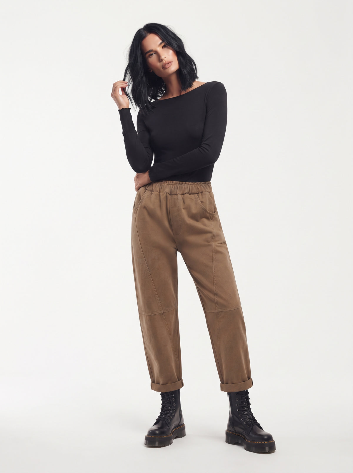 Pantalone in felpa con tagli