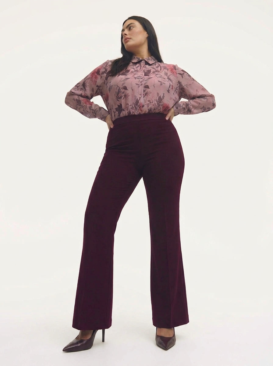 Pantalone Flare