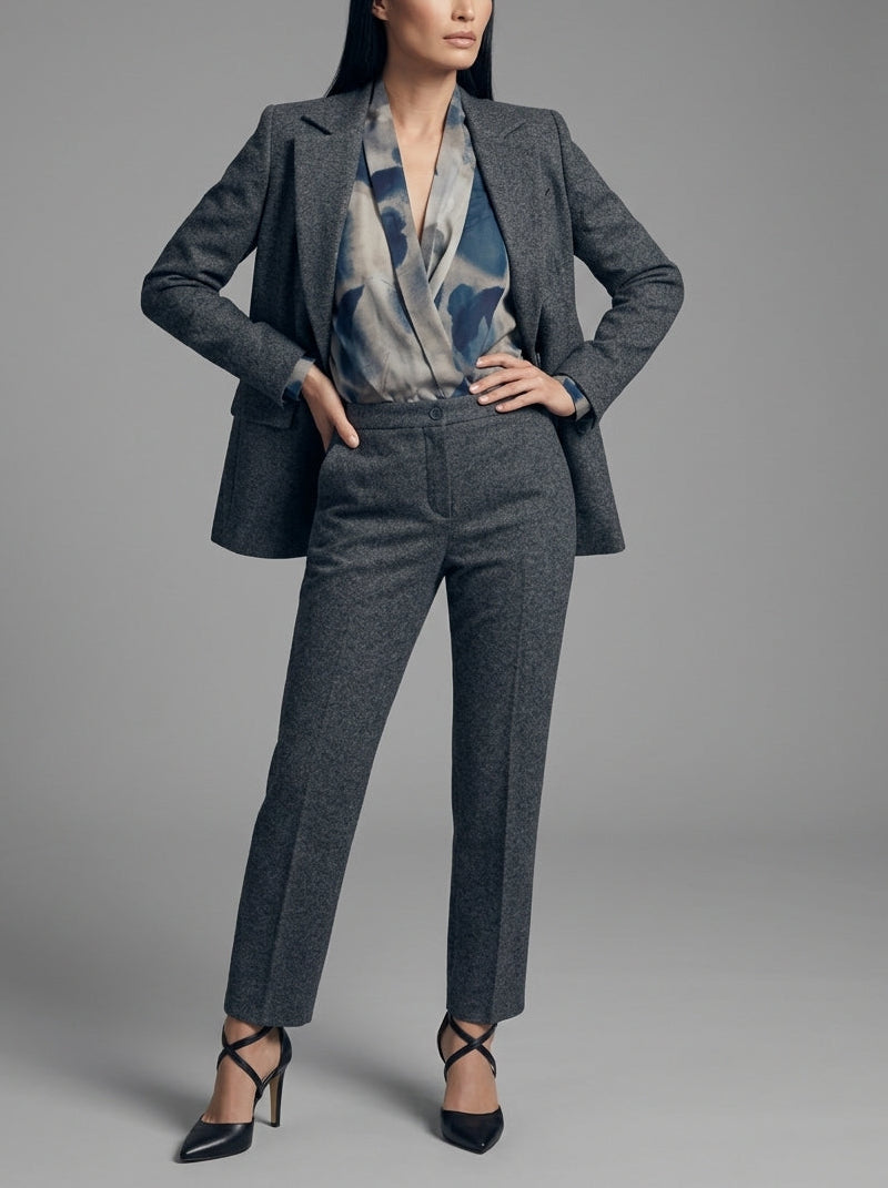 Pantalone gamba dritta con tasche
