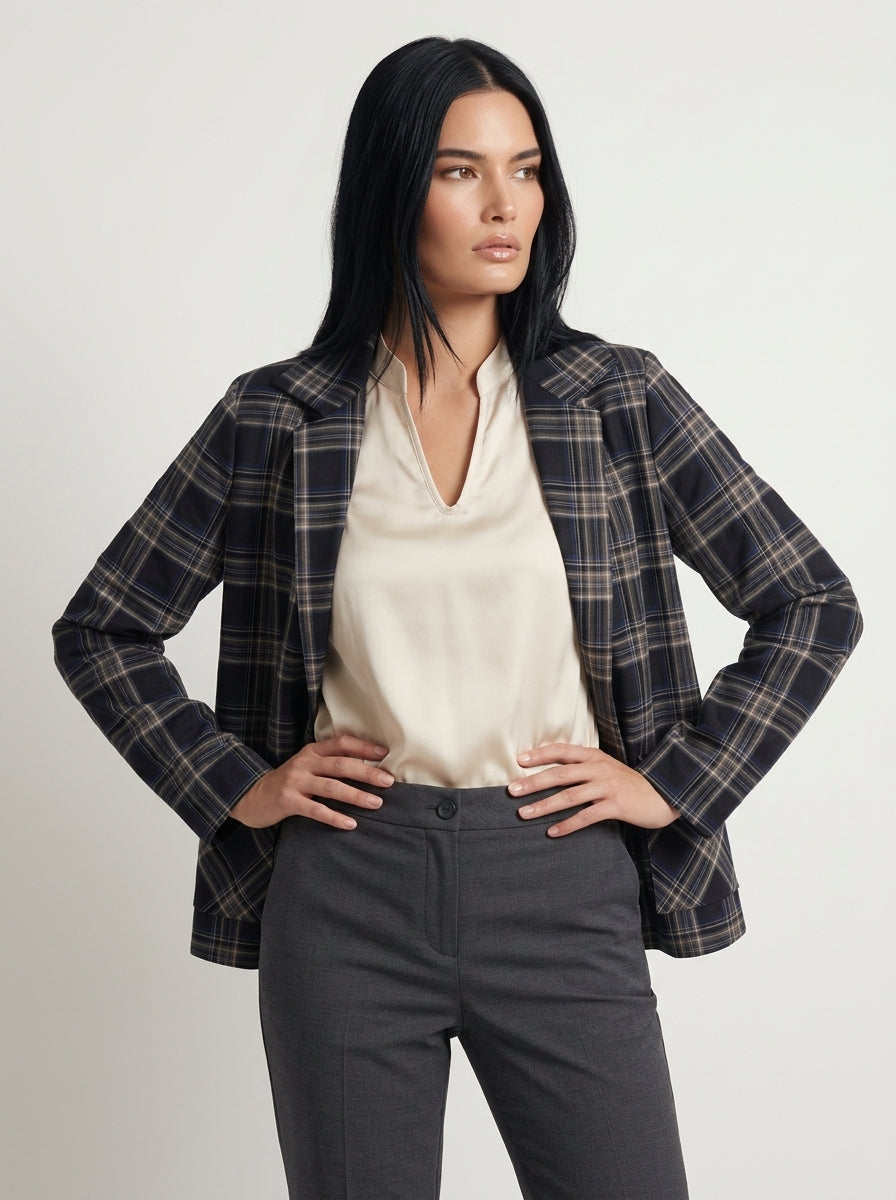 Blusa fluida con scollo a V