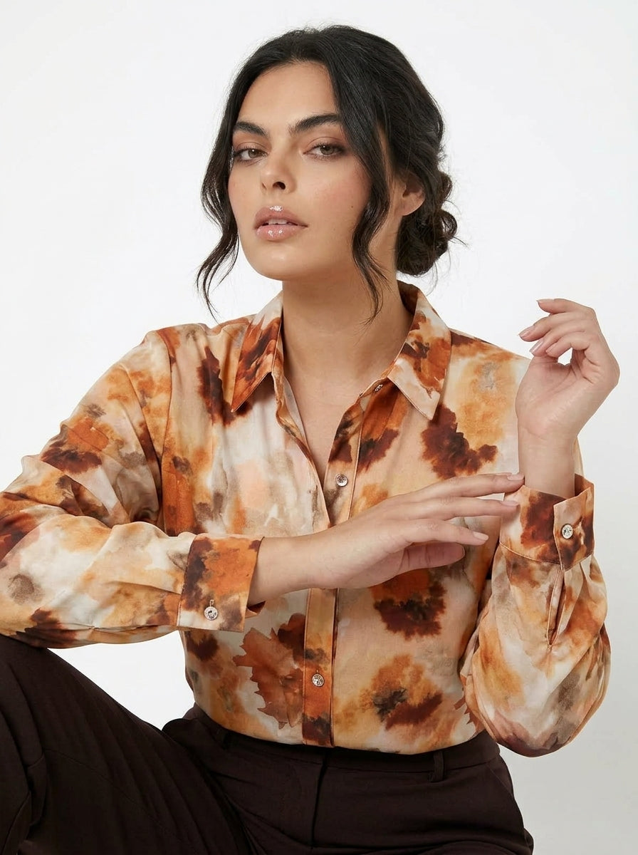 Camicia con taglio peplo