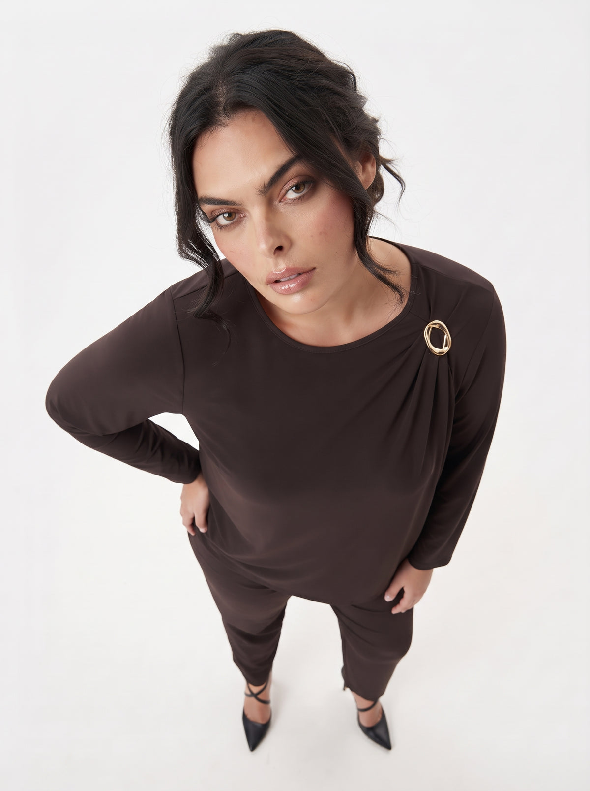 Blusa con accessorio