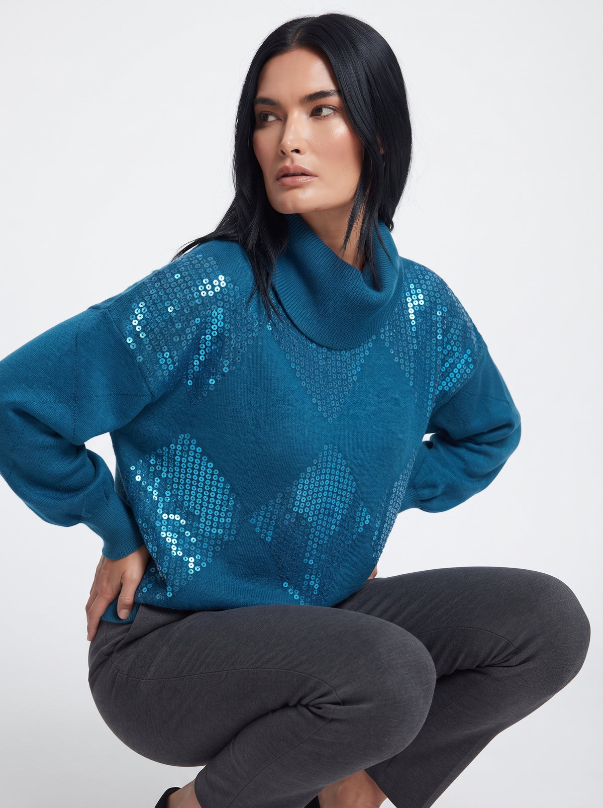 Maglia collo removibile e rombi paillettes