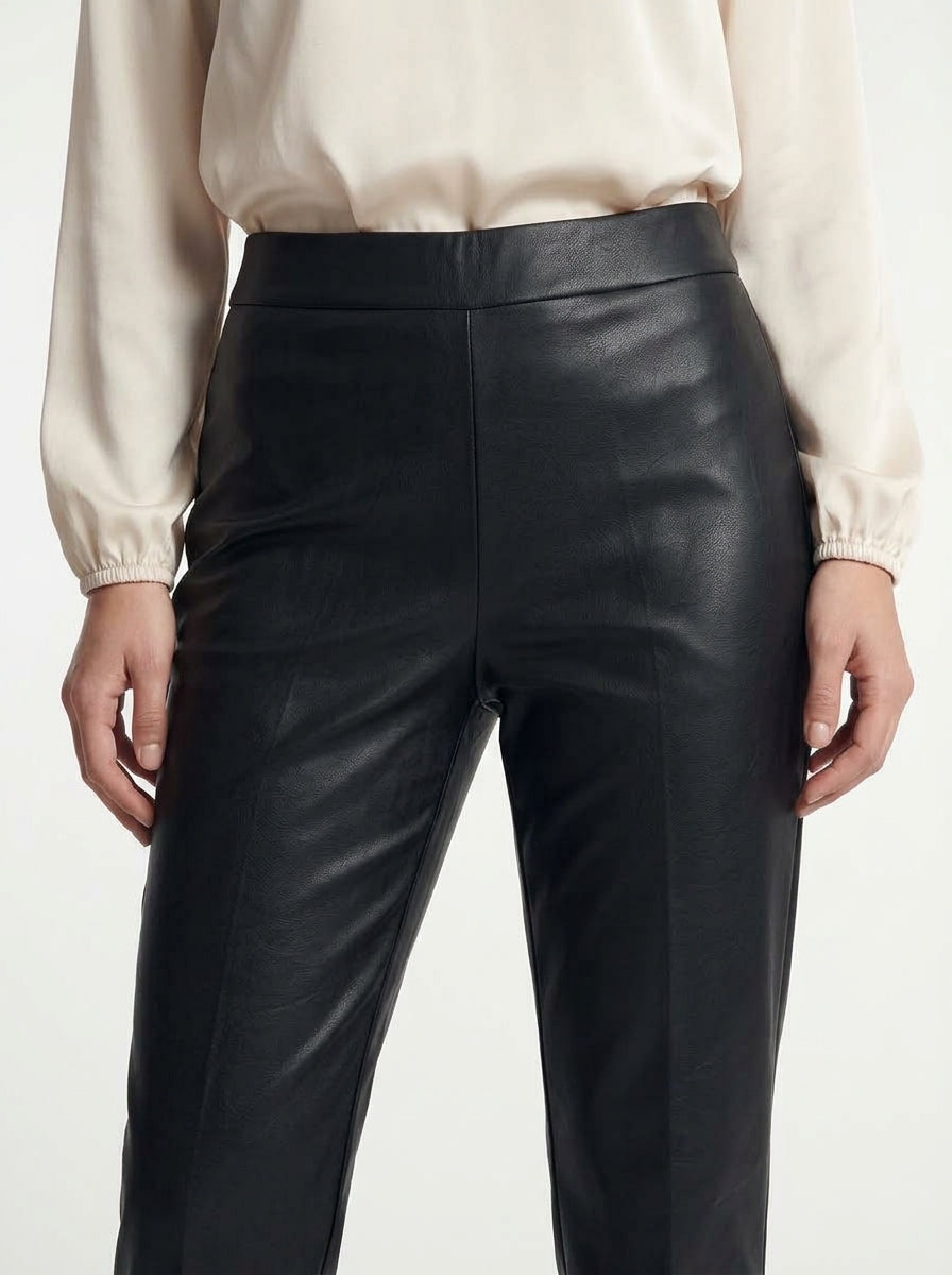 Pantalone eco pelle