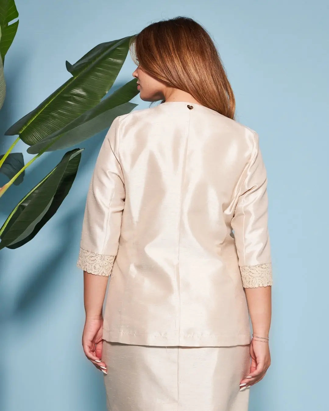 Giacca monopetto senza collo in shantung con inserto in pizzo sul fondo manica CHAMPAGNE DORABELLA COUTURE