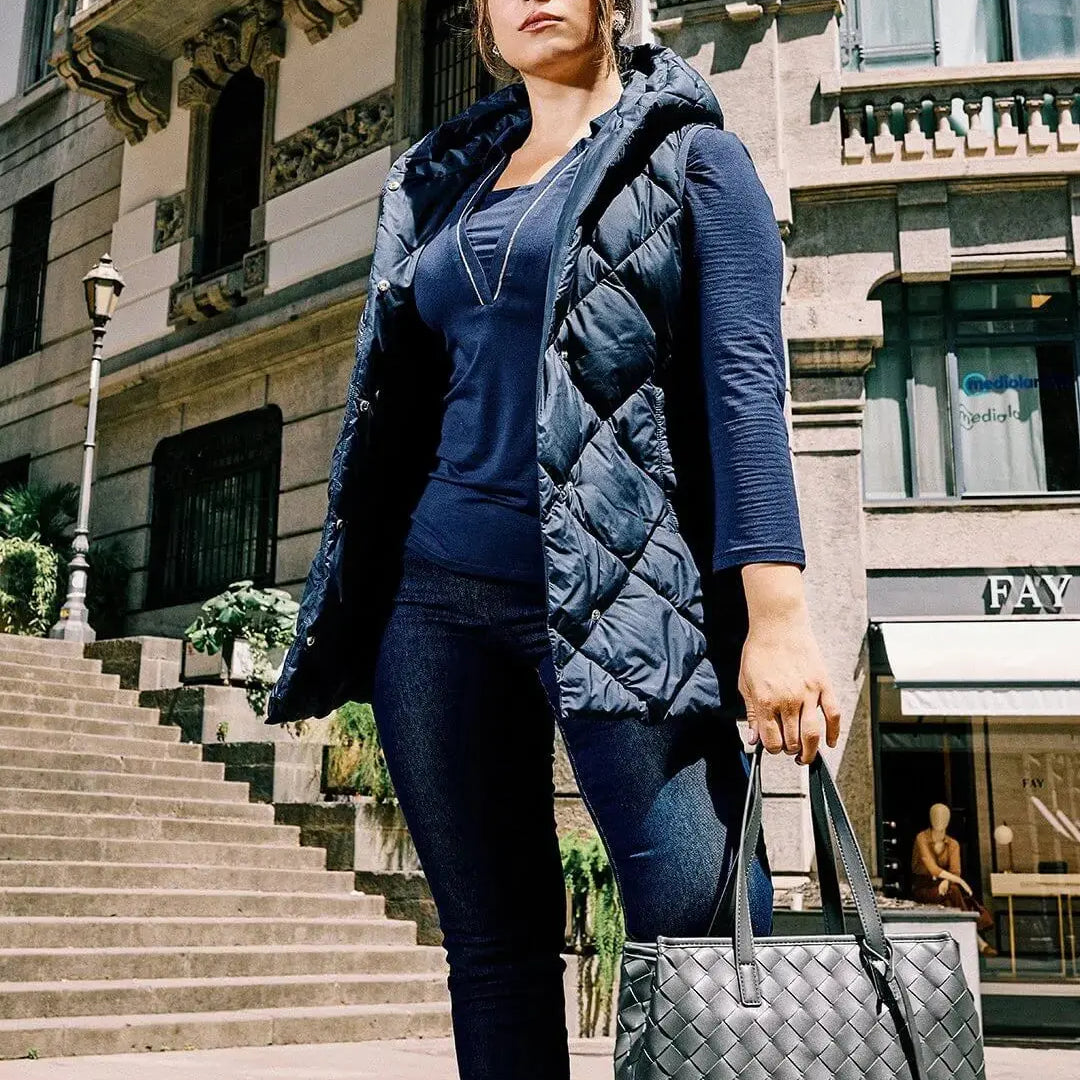 Gilet trapuntato in nylon tinta unita con cappuccio BLU DORABELLA XXL