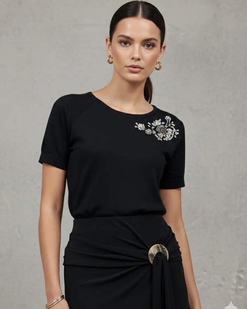 Girocollo con applicazioni DORABELLA