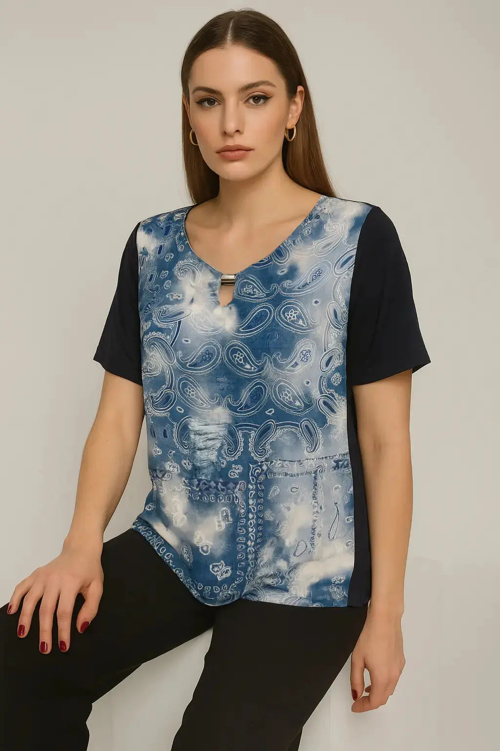 Girocollo mezza manica con goccia frontale DORABELLA