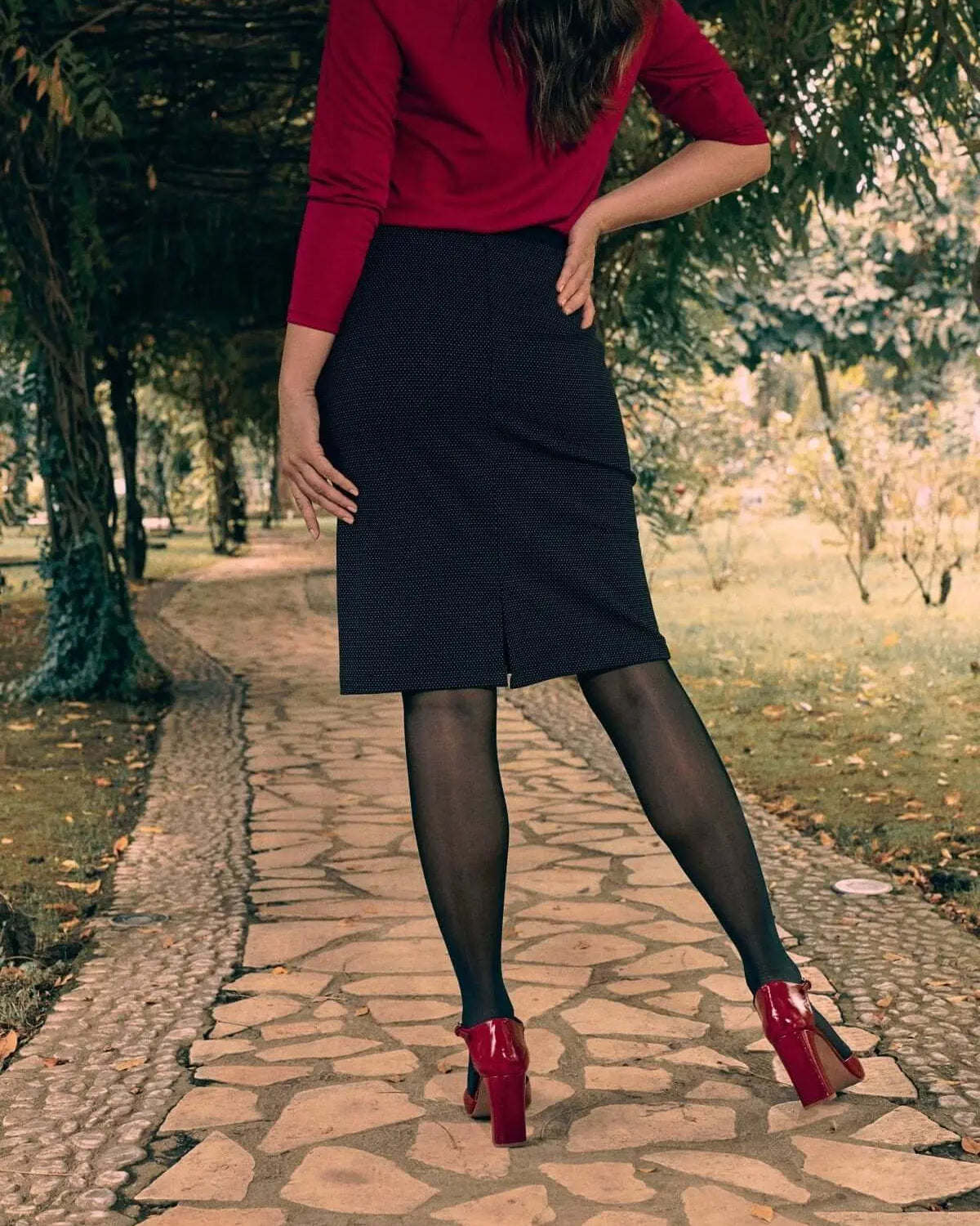 Gonna a tubino con motivo a fantasia e vita elastica NERO DORABELLA