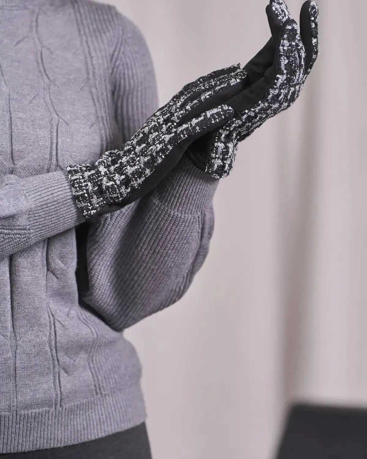 Guanti bimaterici in tessuto blucle fantasia DORABELLA