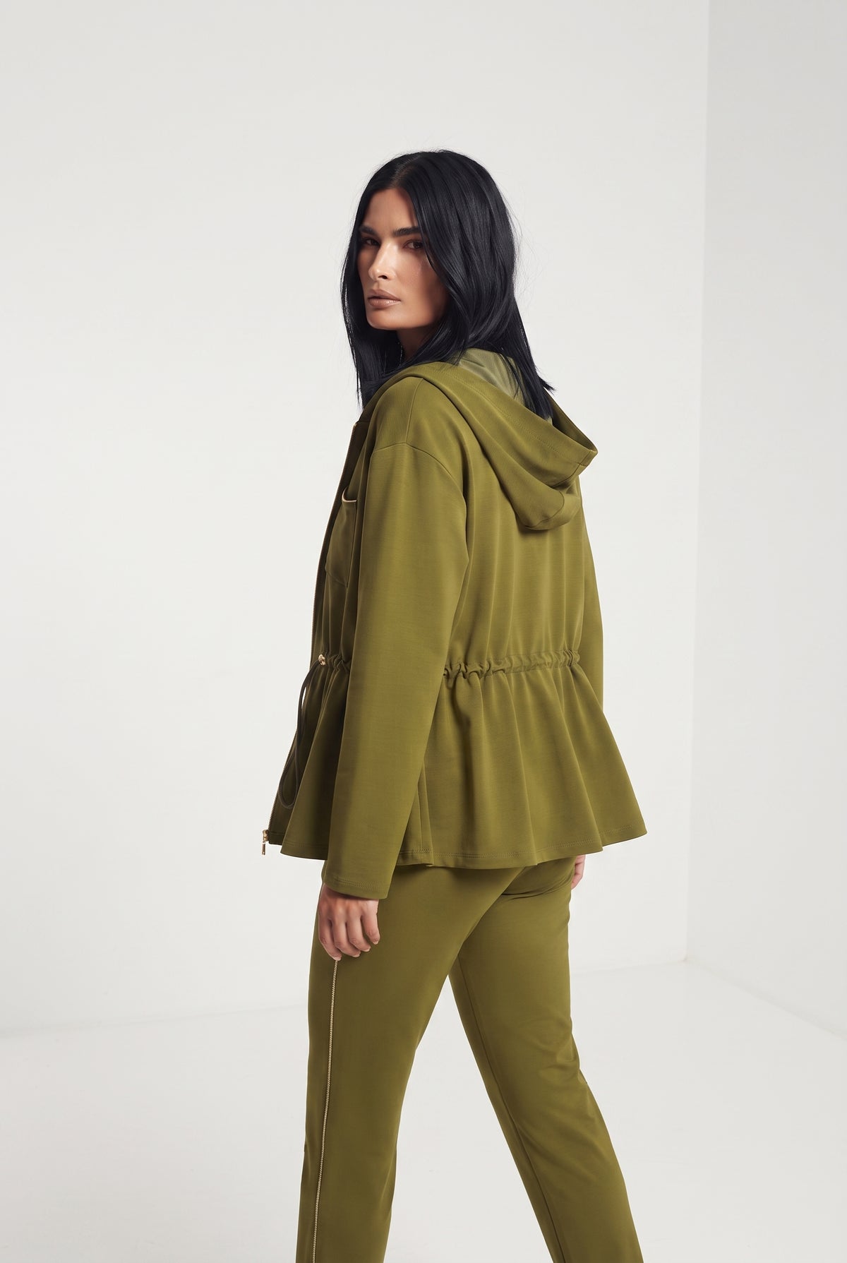 Coordinato felpa e pantalone con microchain