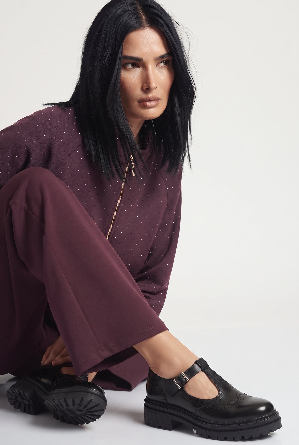 Coordinato felpa e pantalone full strass