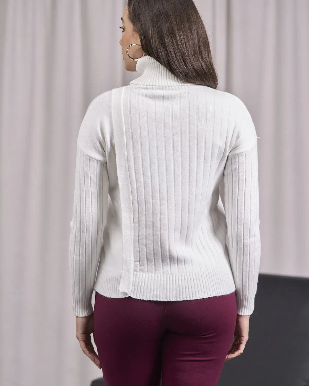 Maglia a collo alto con bottoni laterali PANNA DORABELLA