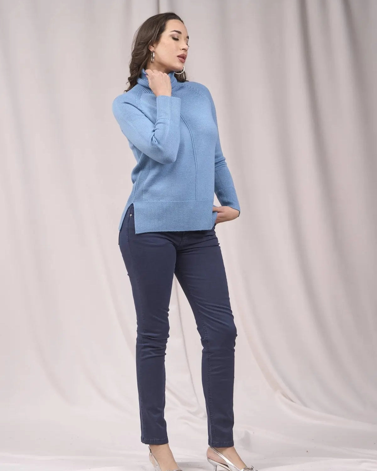 Maglia a collo alto con manica raglan CARTA DA ZUCCHERO IRONICA