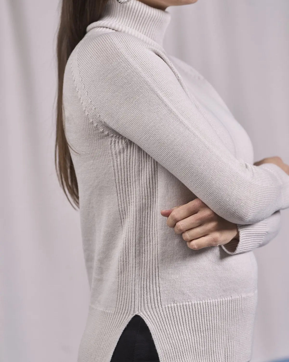 Maglia a collo alto con manica raglan PERLA IRONICA